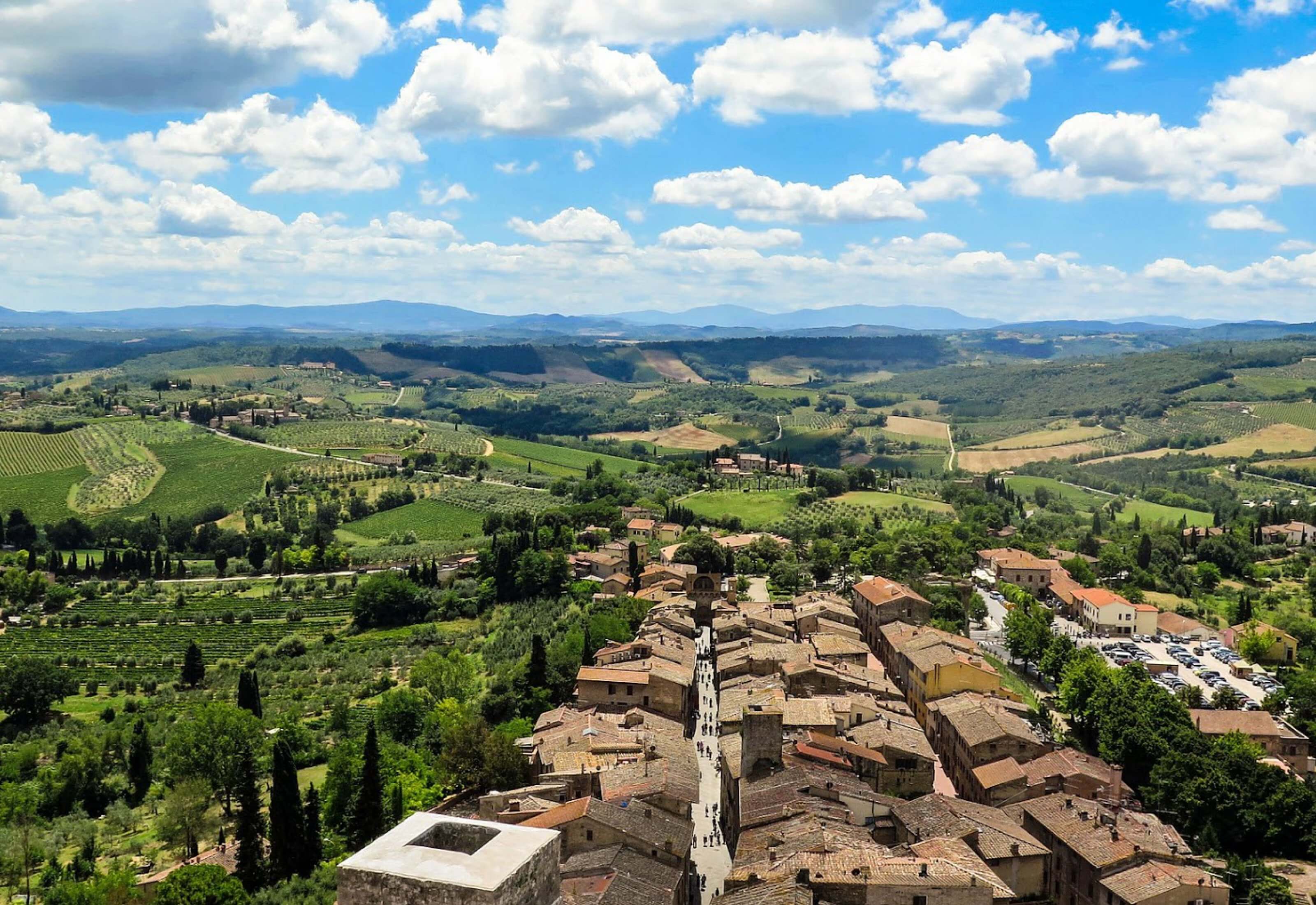 Volterra & San Gimignano Day Tour
